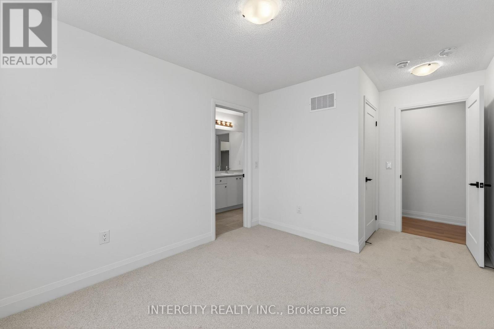 28 Legacy Circle, Wasaga Beach, Ontario  L9Z 0M5 - Photo 41 - S12916980