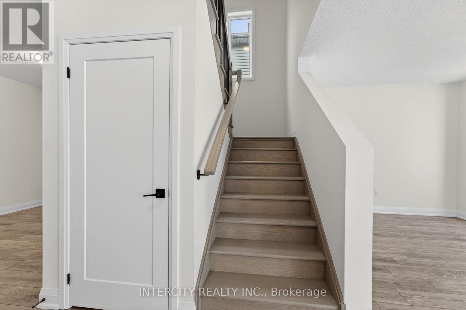 30 Legacy Circle, Wasaga Beach, Ontario  L9Z 0M5 - Photo 26 - S12916982