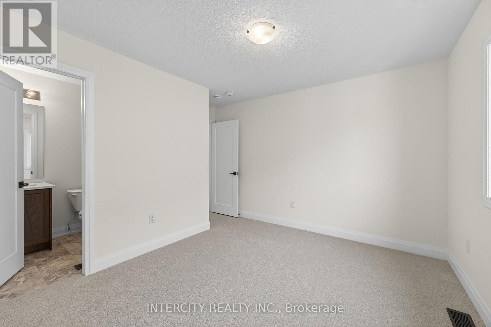 30 Legacy Circle, Wasaga Beach, Ontario  L9Z 0M5 - Photo 40 - S12916982