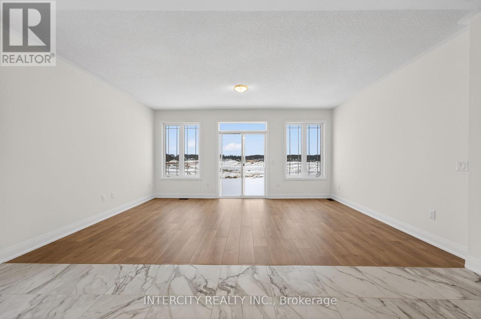 38 Legacy Circle, Wasaga Beach, Ontario  L9Z 0M5 - Photo 21 - S12916996