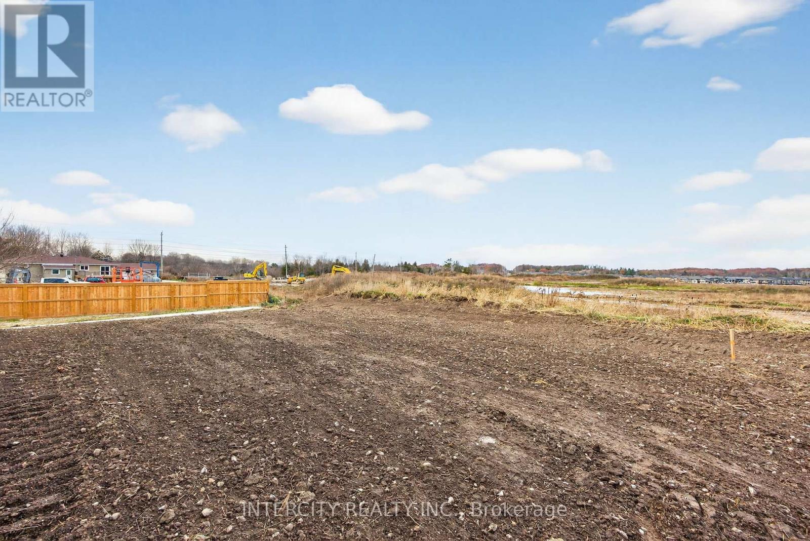 38 Legacy Circle, Wasaga Beach, Ontario  L9Z 0M5 - Photo 48 - S12916996