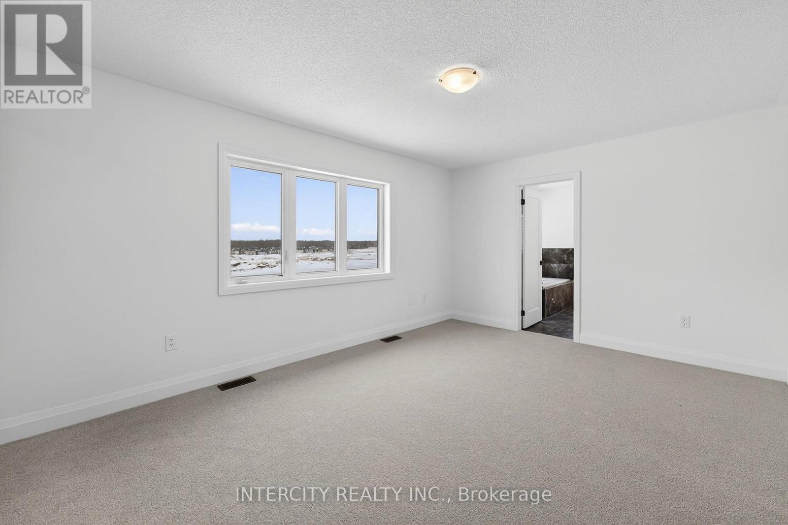 34 Legacy Circle, Wasaga Beach, Ontario  L9Z 0M5 - Photo 39 - S12917010