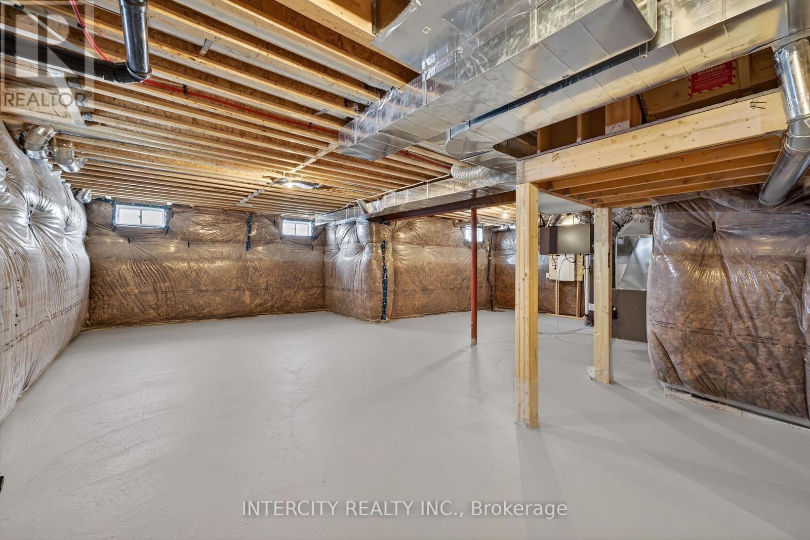 34 Legacy Circle, Wasaga Beach, Ontario  L9Z 0M5 - Photo 47 - S12917010