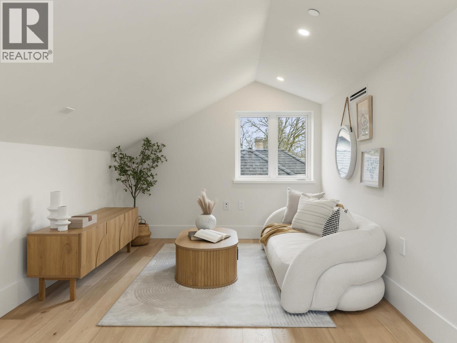 1 3919 W 18th Avenue, Vancouver, British Columbia V6S 1B6 - Photo 26 - R3100009