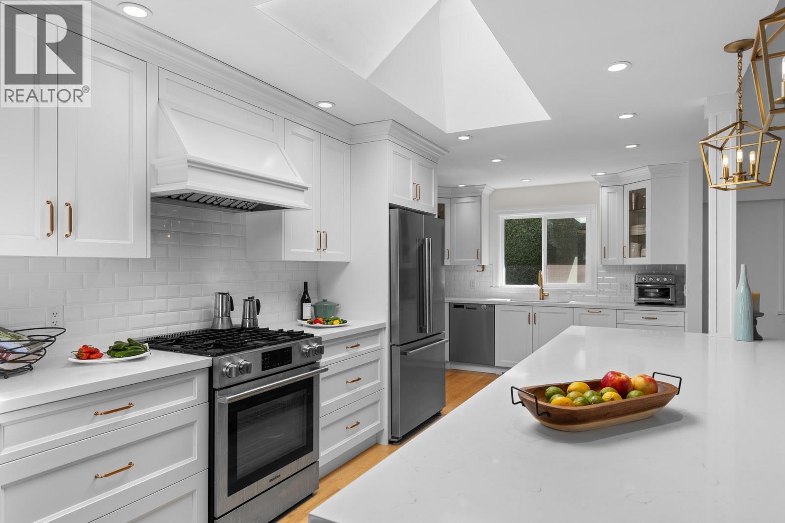 4975 Weaver Drive, Delta, British Columbia  V4M 1R5 - Photo 10 - R3102850