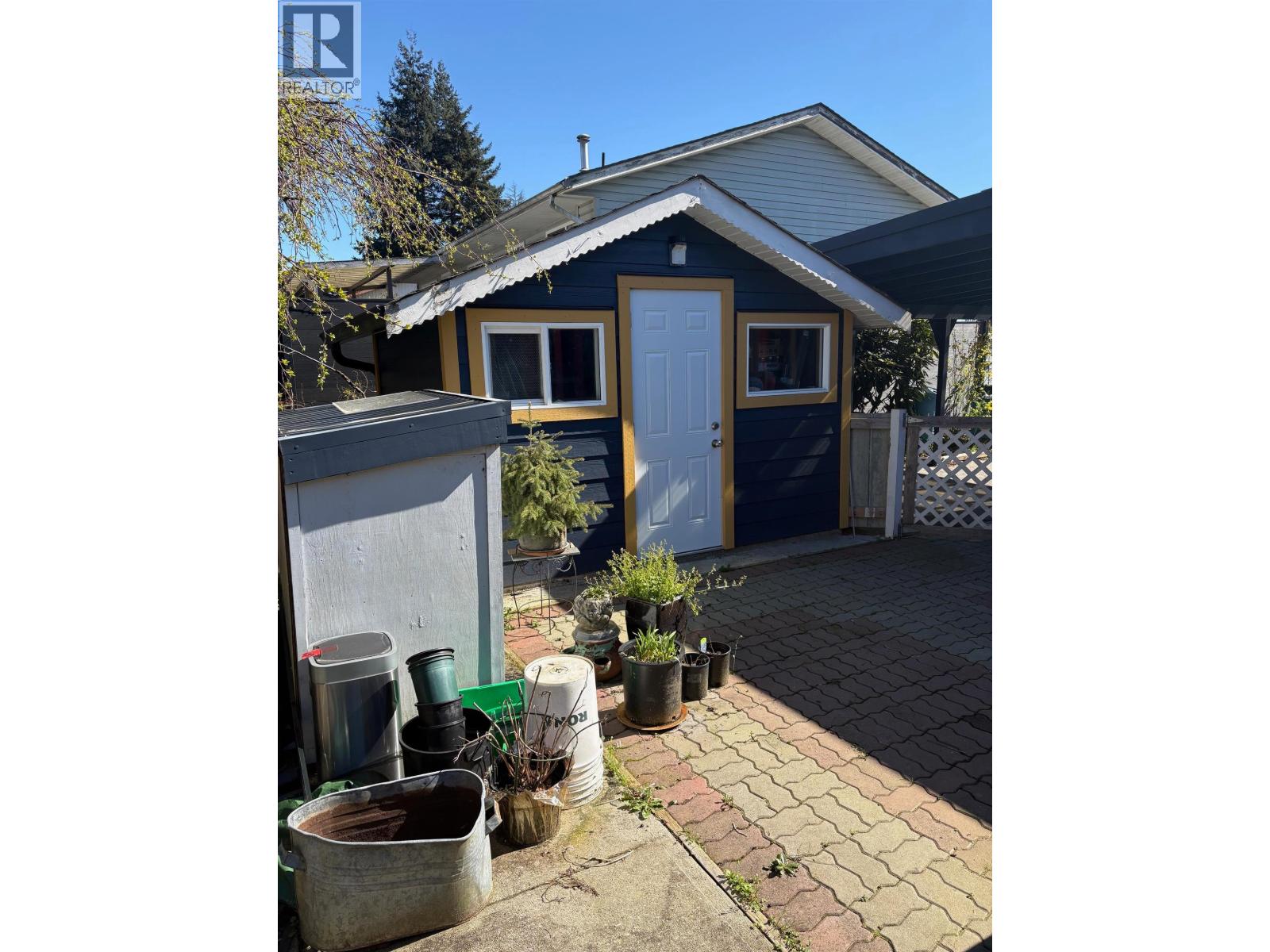 5702 Medusa Street, Sechelt, British Columbia  V0N 3A0 - Photo 31 - R3099668