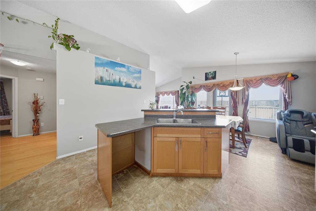 151 Mosselle Drive, Winnipeg, Manitoba  R2P 1N6 - Photo 14 - 202605296