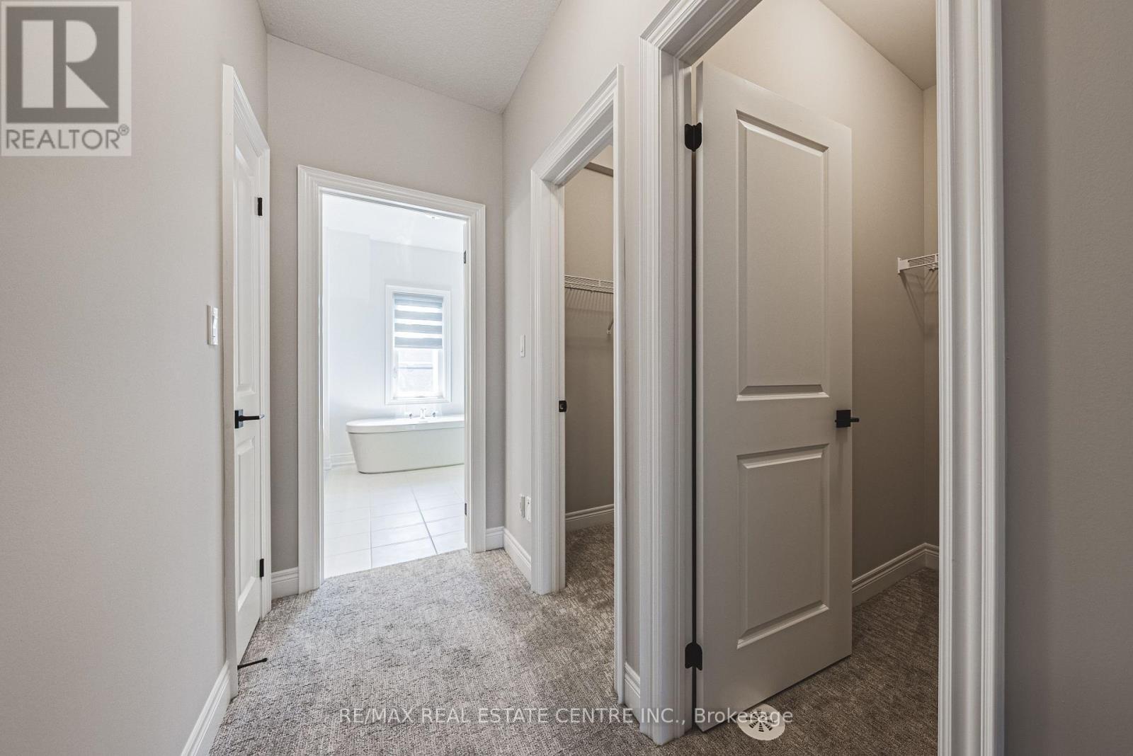 41 - 260 Melody Cmn, Oakville, Ontario  L6H 7H2 - Photo 36 - W12917016