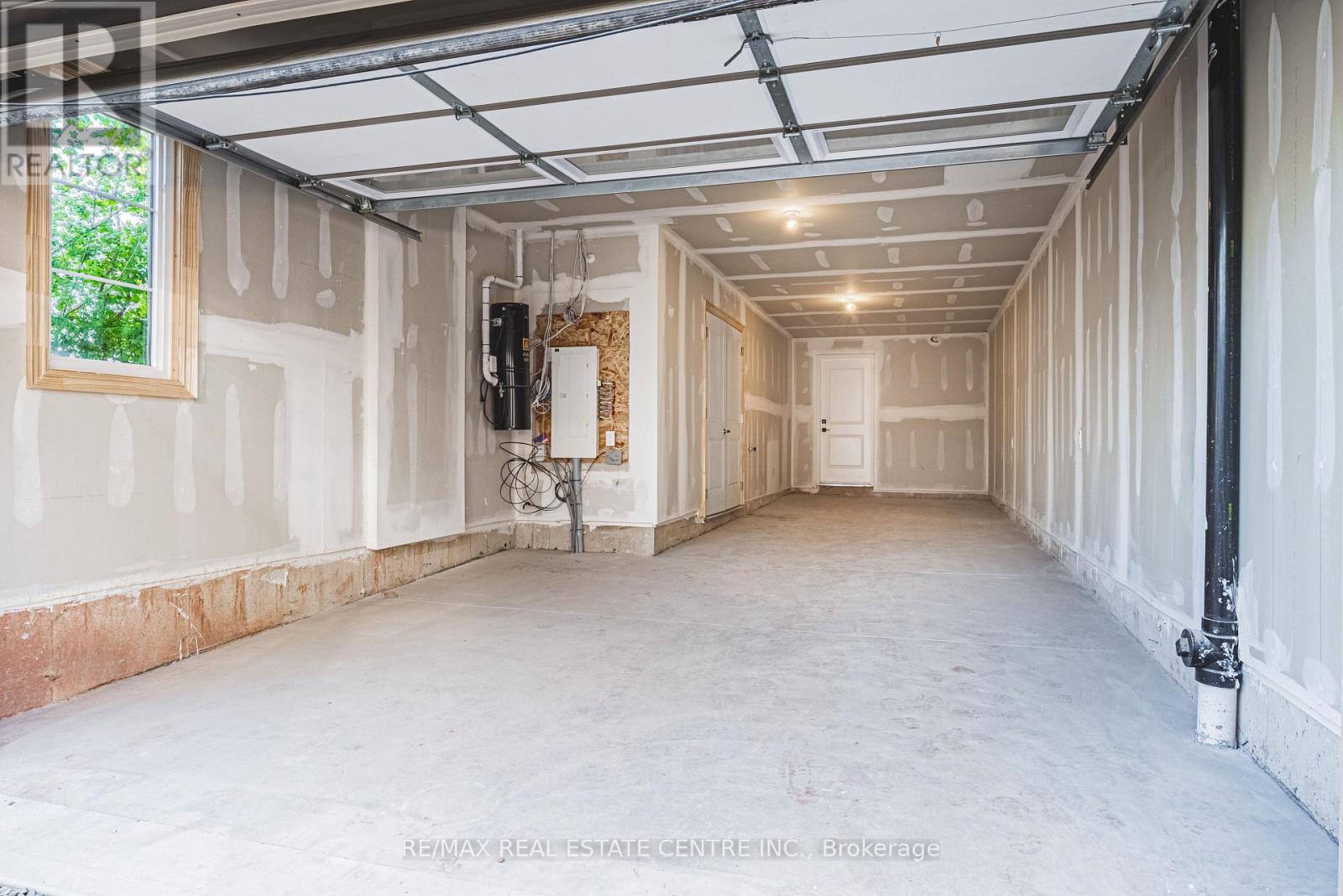 41 - 260 Melody Cmn, Oakville, Ontario  L6H 7H2 - Photo 42 - W12917016