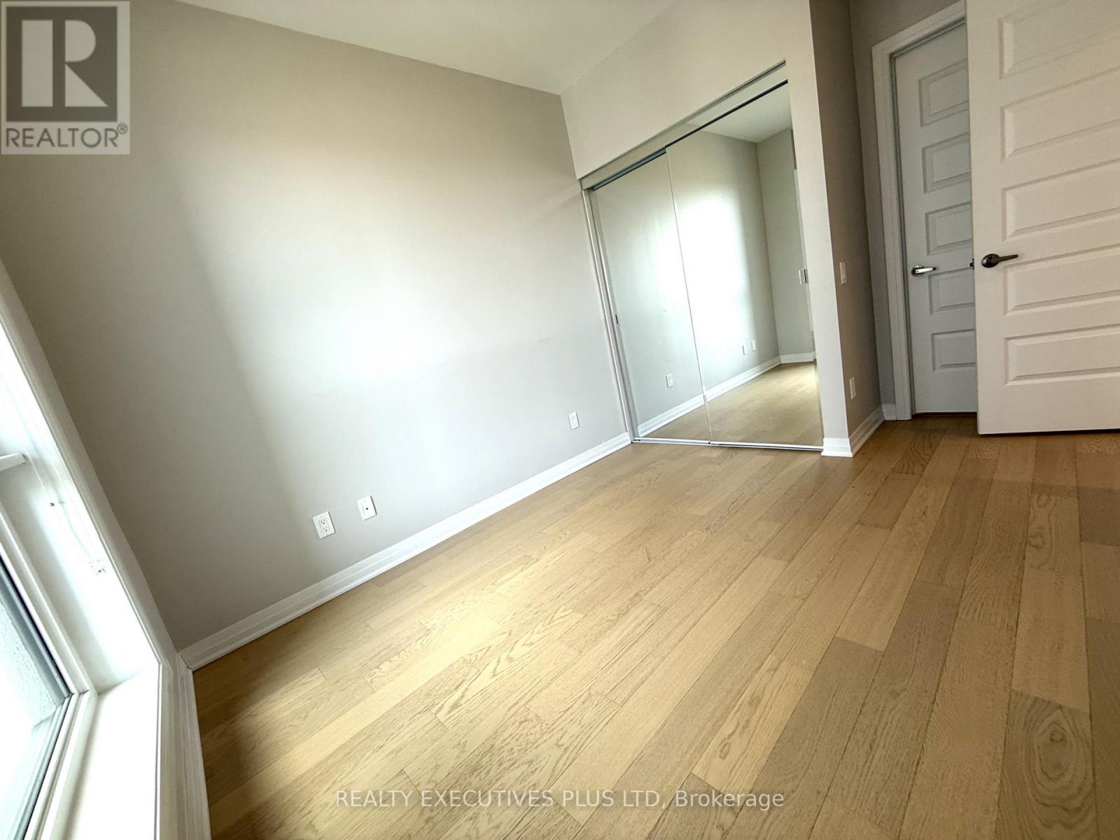 408 - 470 Gordon Krantz Avenue, Milton, Ontario  L9E 1Z3 - Photo 8 - W12916864