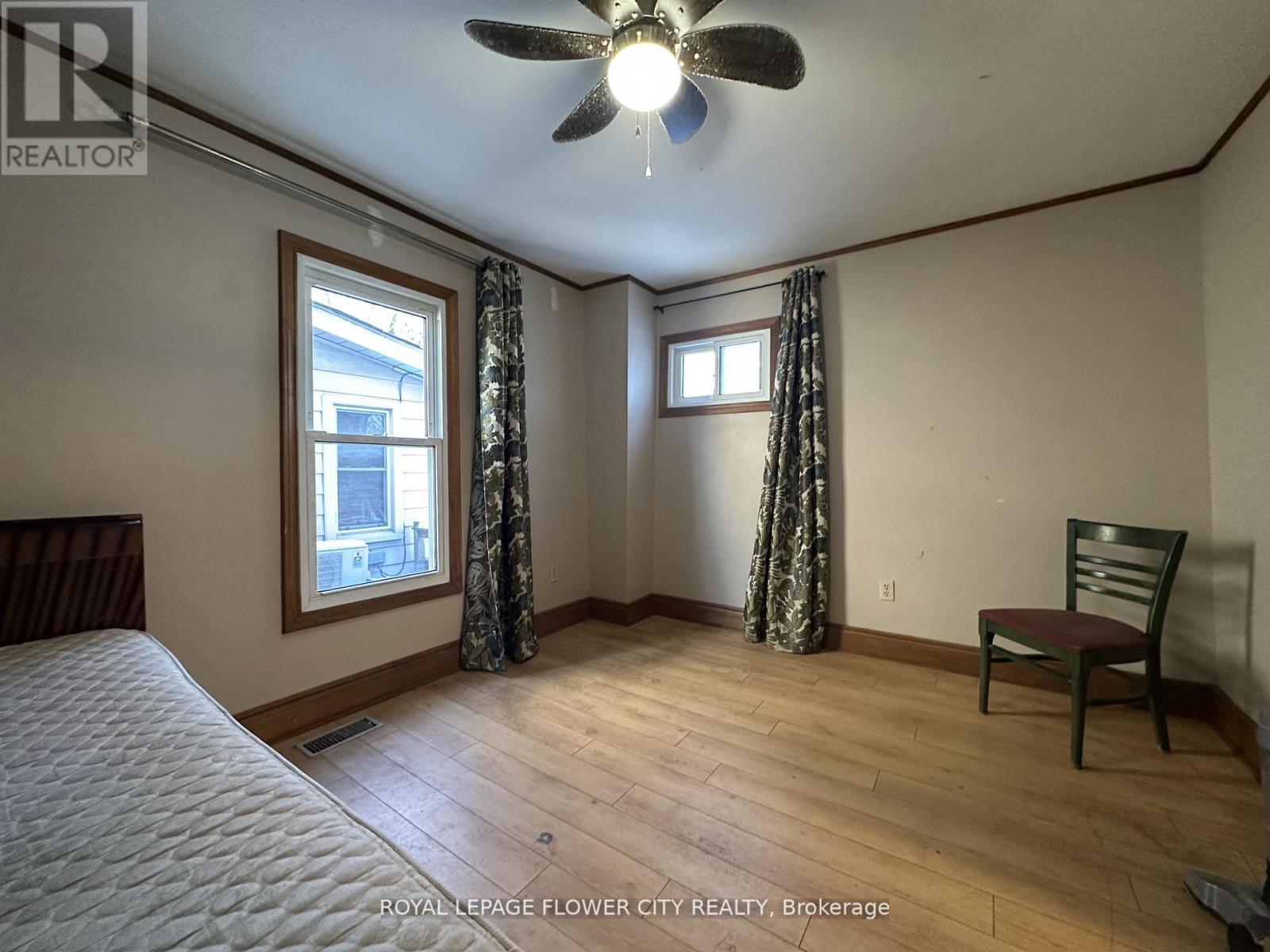 1248 Mcewan Avenue, Windsor, Ontario  N9B 2G7 - Photo 9 - X12916986