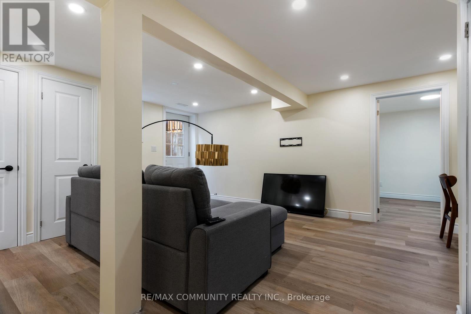 127 Glenvalley Drive, Cambridge, Ontario  N1T 1R1 - Photo 38 - X12917028