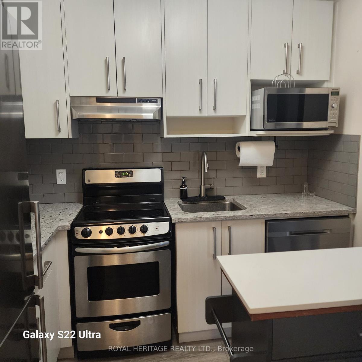 513 - 10 Esplanade Lane, Grimsby, Ontario  L3M 0H1 - Photo 11 - X12917032