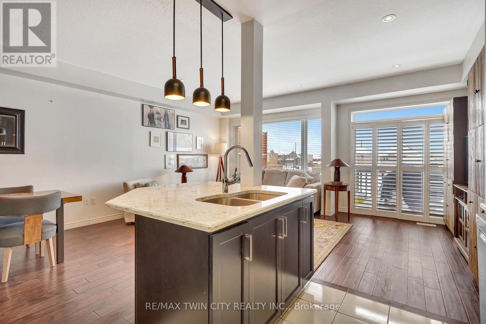 50 Greenwater Street, Kitchener, Ontario  N2R 0H2 - Photo 11 - X12917034