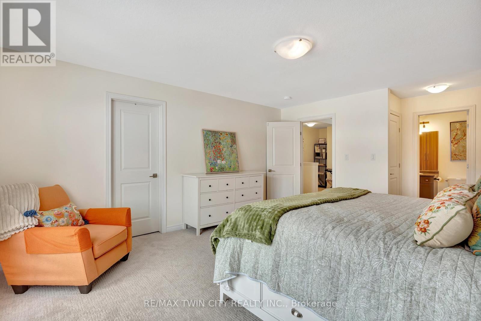 50 Greenwater Street, Kitchener, Ontario  N2R 0H2 - Photo 19 - X12917034