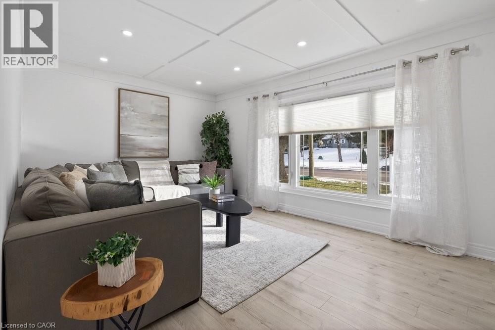 258 Sanatorium Road, Hamilton, Ontario  L9C 1Z9 - Photo 9 - 40814654