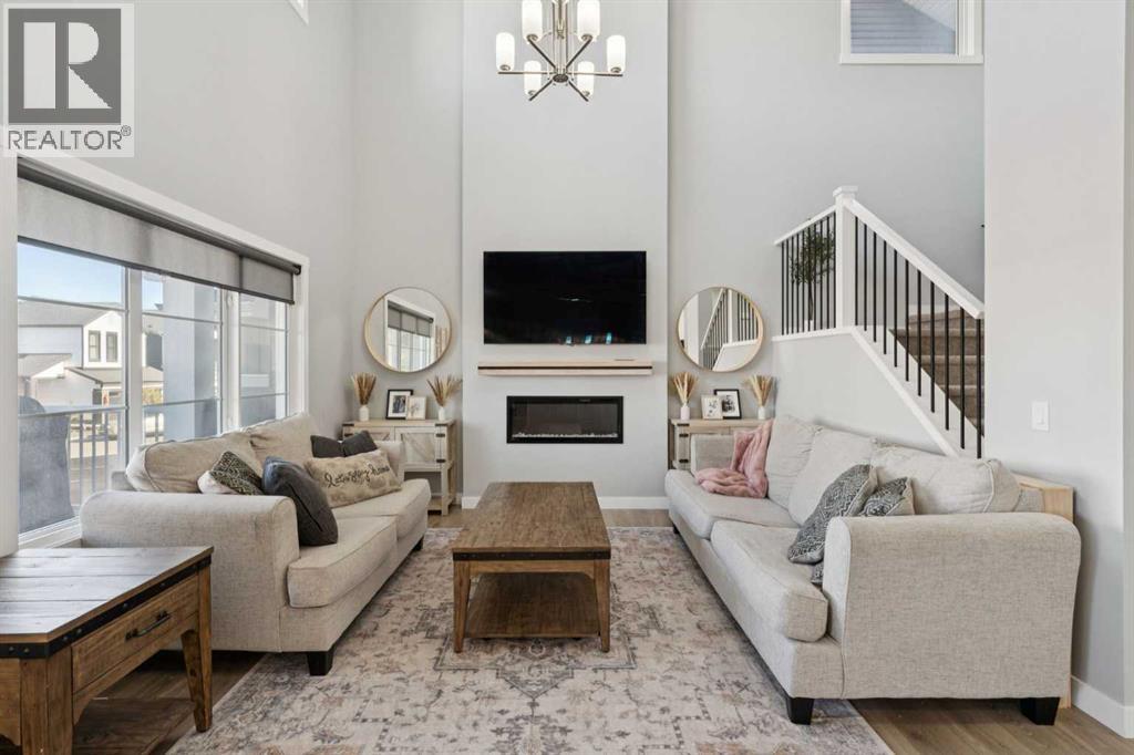 504 Creekrun Lane Sw, Airdrie, Alberta  T4B 5J9 - Photo 4 - A2287137