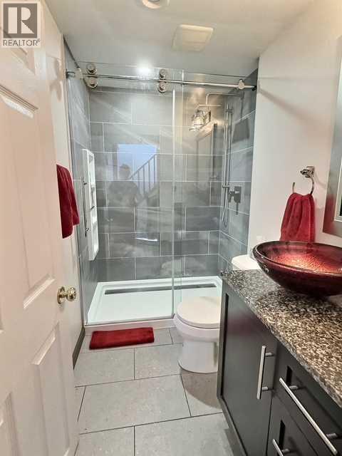 800 Connaught Drive, Jasper, Alberta  T0E 1E0 - Photo 20 - A2252150