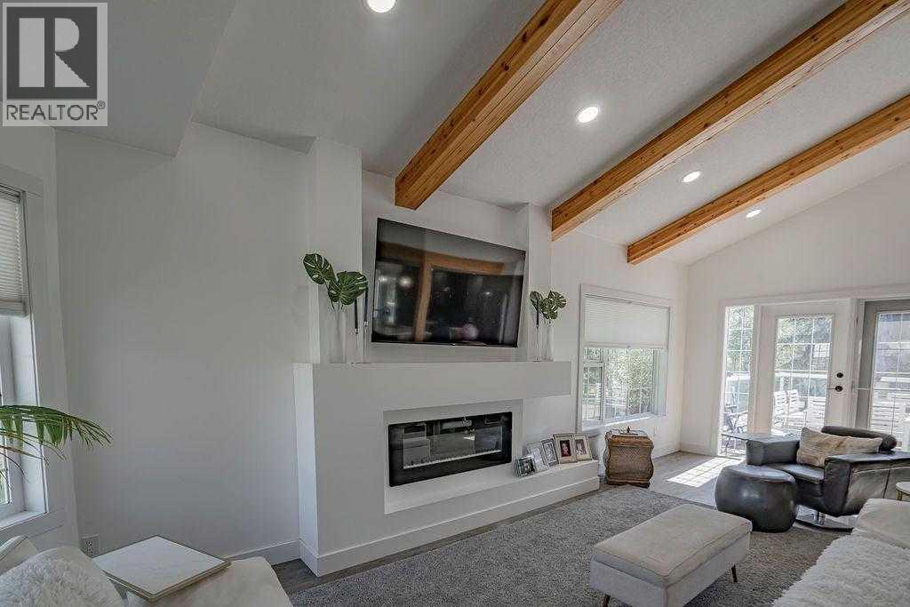 12809 92 Street, Peace River, Alberta  T8S 1W8 - Photo 4 - A2270582