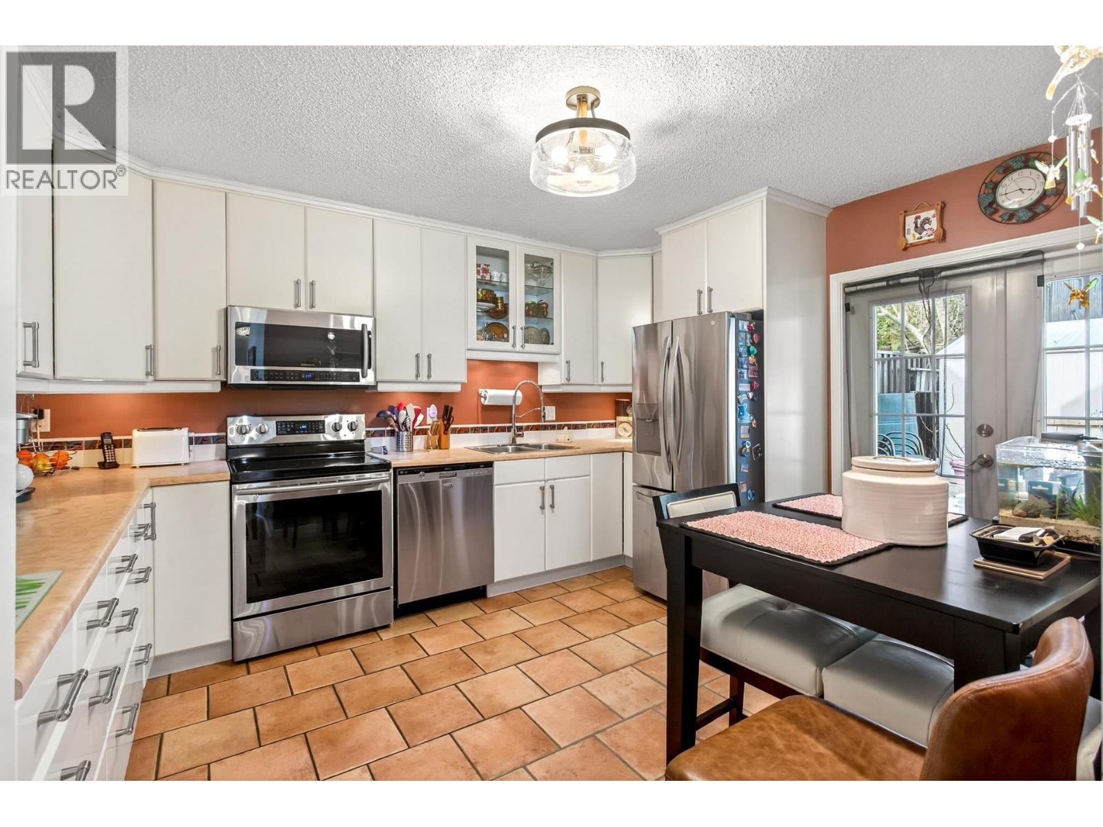 481 San Remo Drive, Port Moody, British Columbia  V3H 3S6 - Photo 14 - R3102919