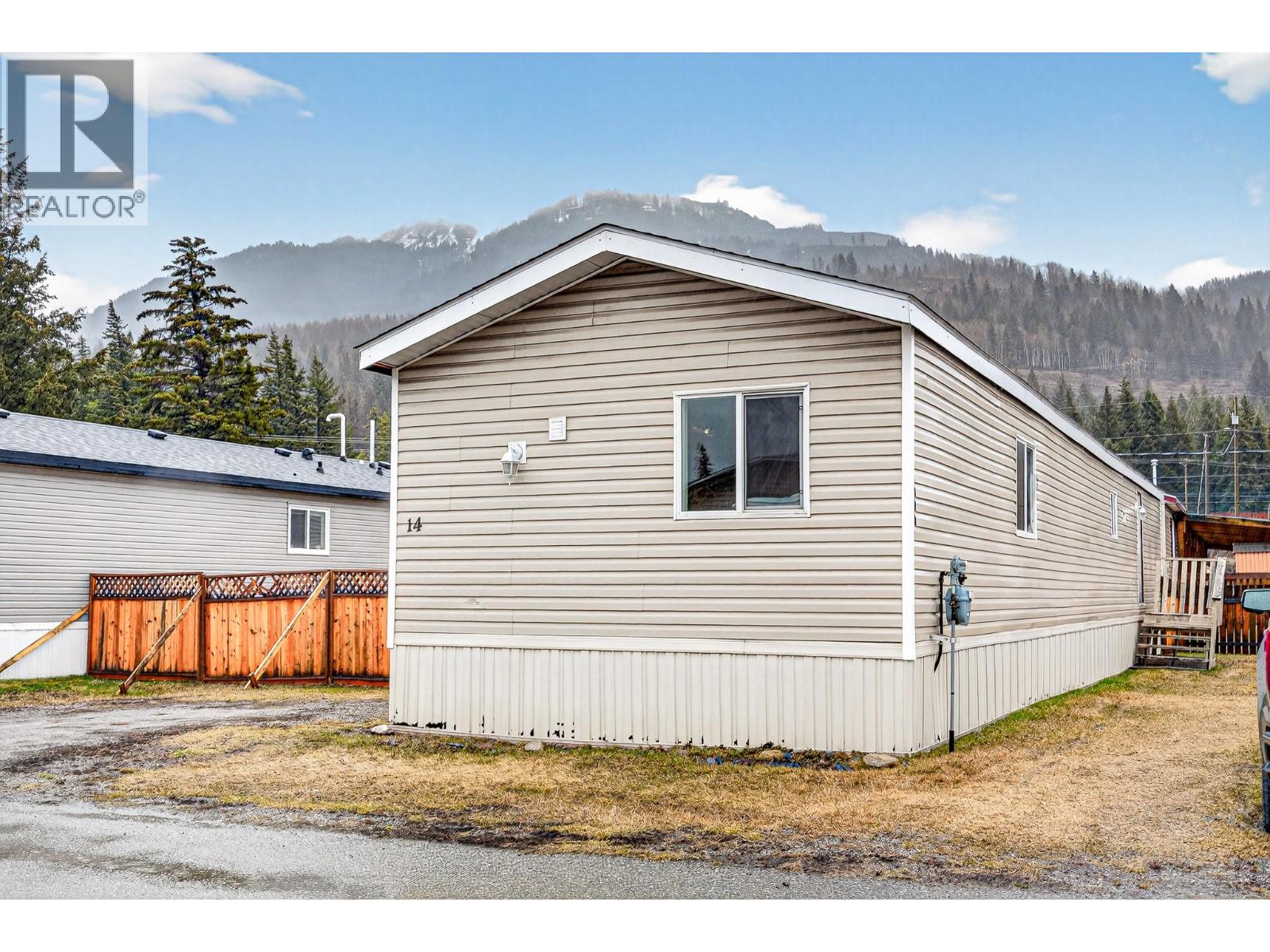 100 Industrial Road 1 Road Unit# 14, Sparwood, British Columbia  V0B 2G1 - Photo 33 - 10379580
