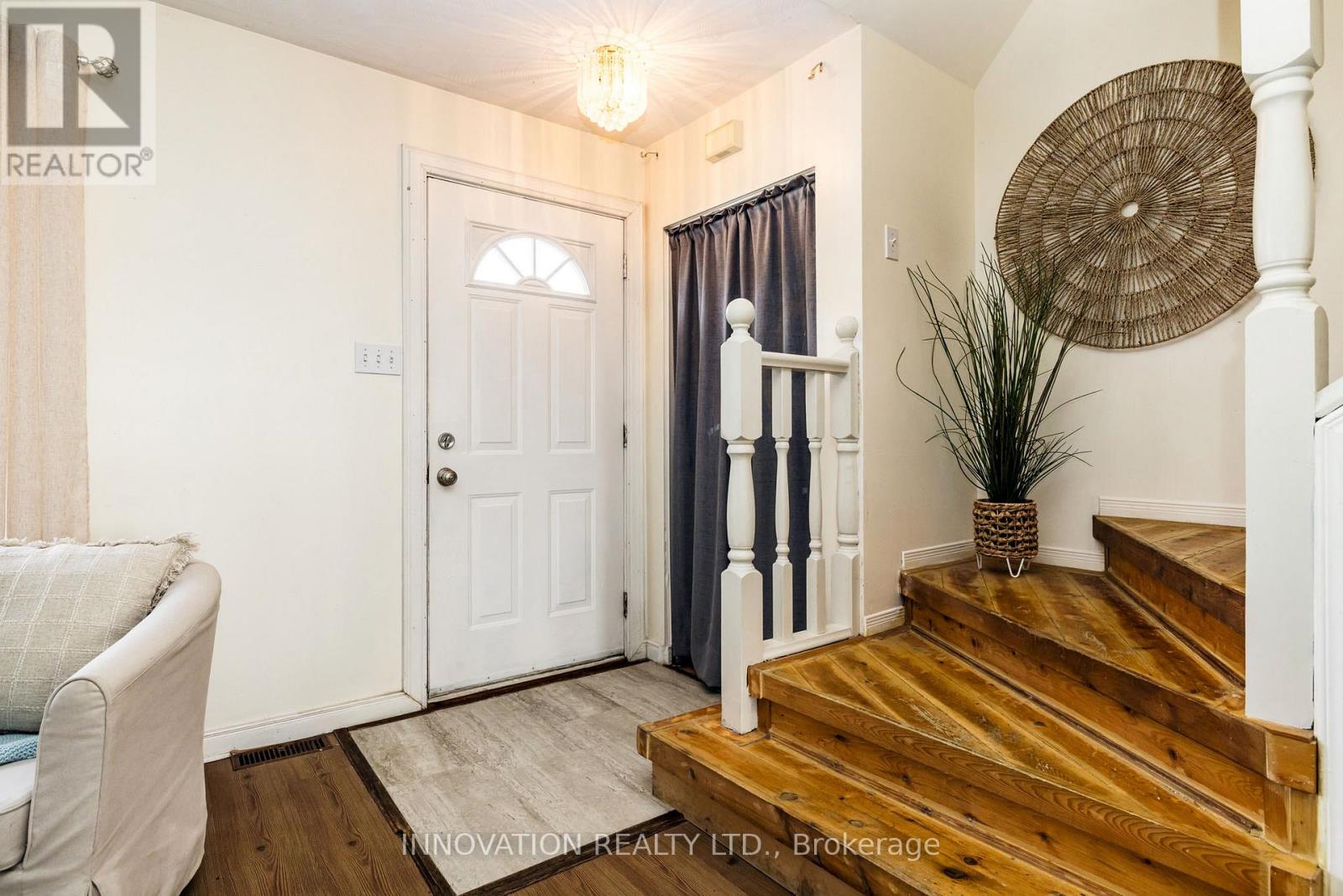 19 Thomas Street, Smiths Falls, Ontario  K7A 3E3 - Photo 9 - X12917090