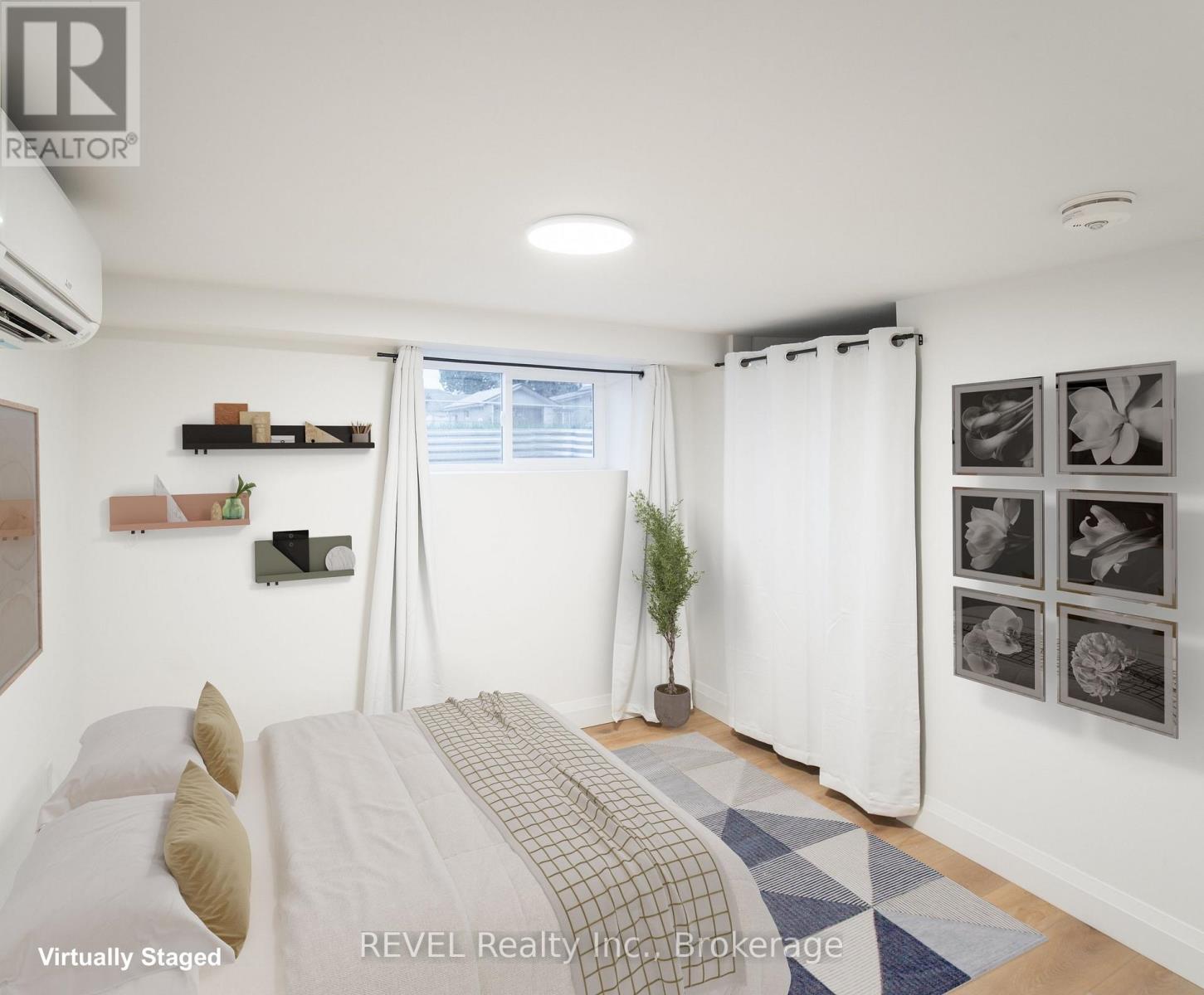 2 - 718 Ontario Road, Welland, Ontario  L3B 5C9 - Photo 2 - X12917048