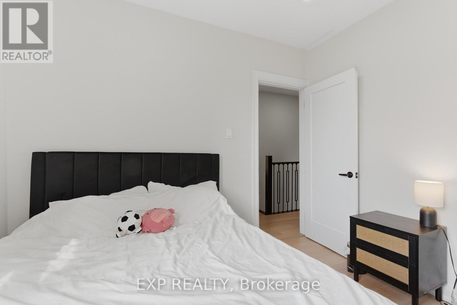 191 Queen Street North Street S, Hamilton, Ontario  L8R 2W2 - Photo 10 - X12917052