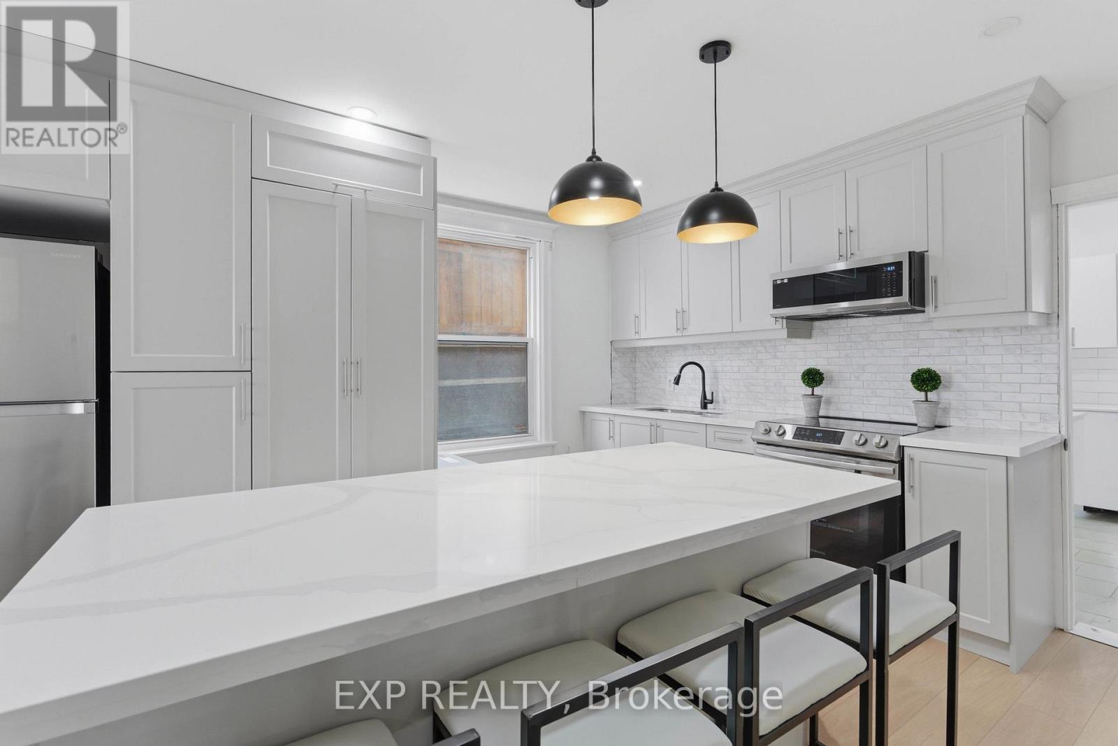 191 Queen Street North Street S, Hamilton, Ontario  L8R 2W2 - Photo 8 - X12917052