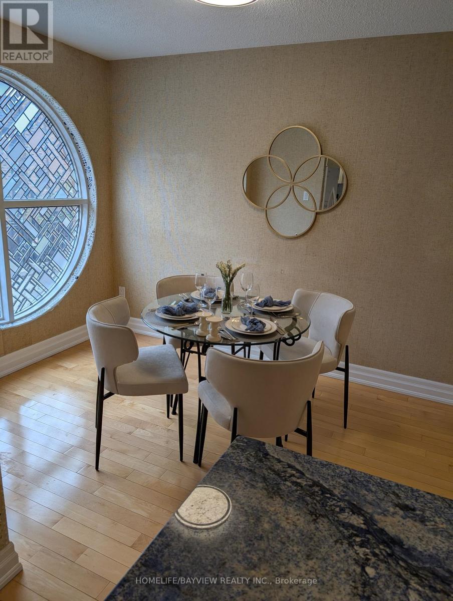 18 - 18 Oaken Gate Way, Toronto, Ontario  M2P 2A1 - Photo 17 - C12917130