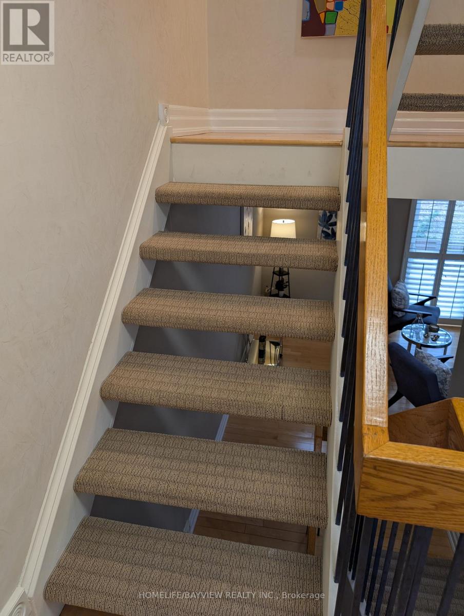 18 - 18 Oaken Gate Way, Toronto, Ontario  M2P 2A1 - Photo 23 - C12917130