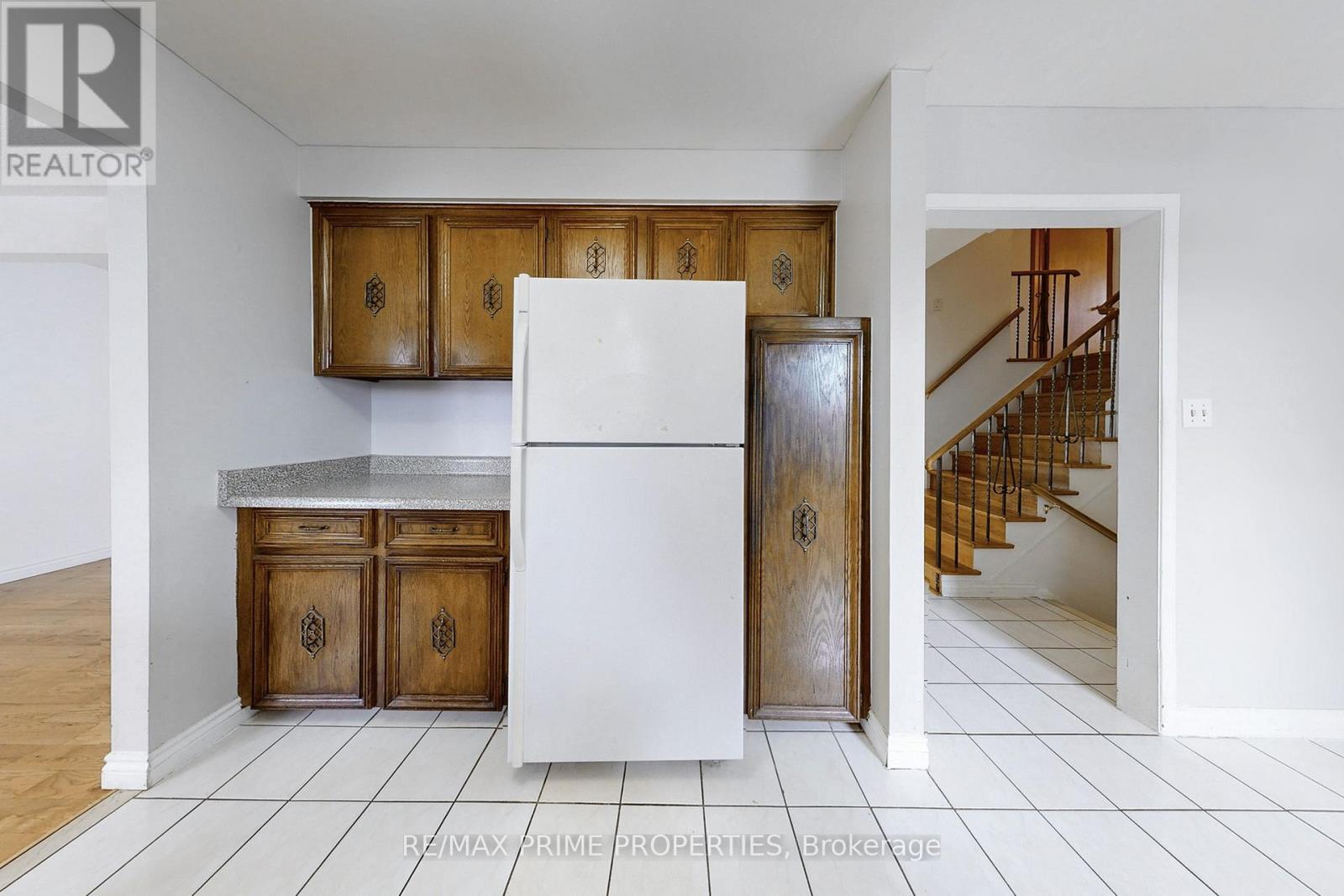 37 Lawnmere Crescent, Toronto, Ontario  M1S 2T1 - Photo 10 - E12917068