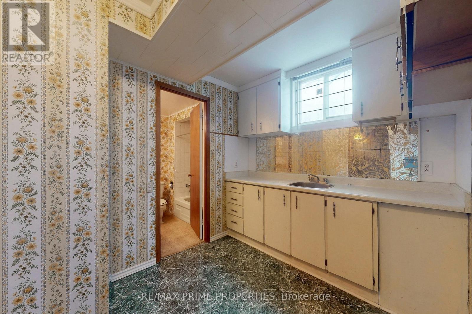 37 Lawnmere Crescent, Toronto, Ontario  M1S 2T1 - Photo 25 - E12917068