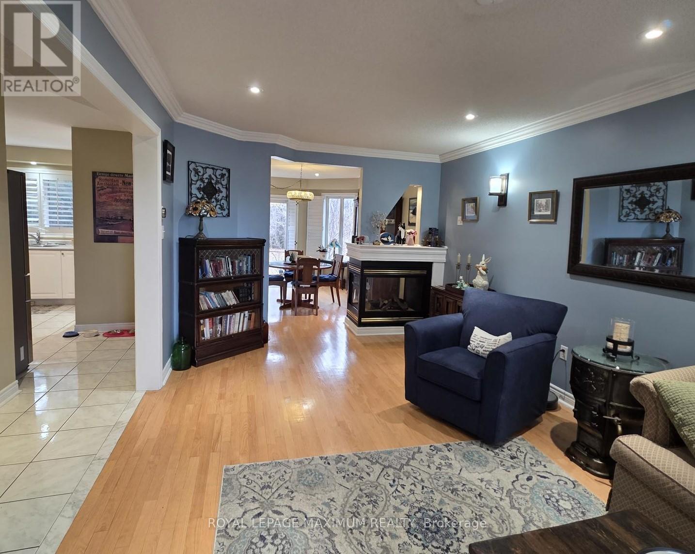 50 Panorama Crescent, Vaughan, Ontario  L4H 1J9 - Photo 4 - N12917024