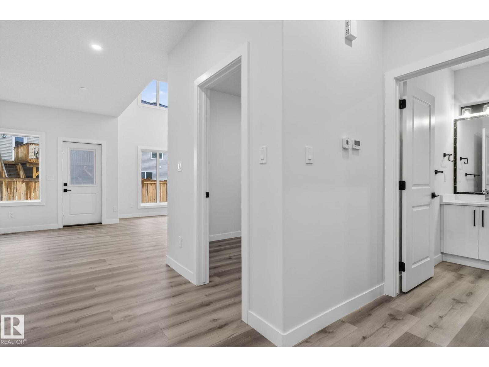 20 Hazelwood Ln, Spruce Grove, Alberta  T7X 0R7 - Photo 4 - E4478869