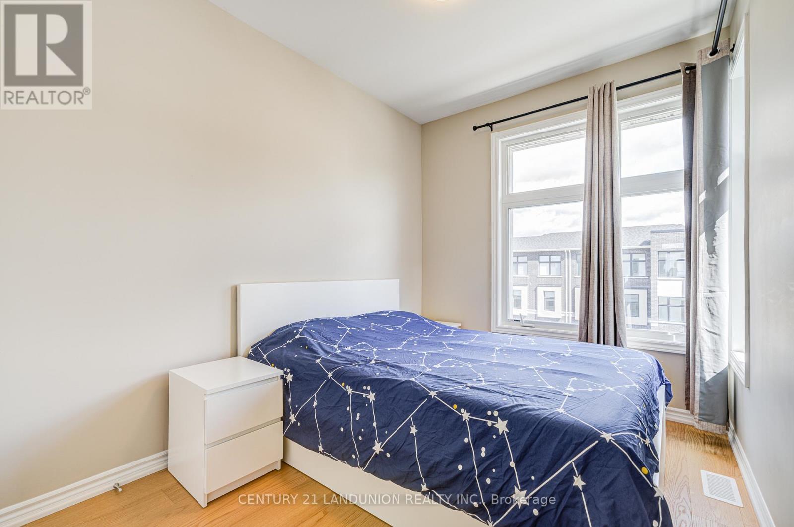 65 Puisaya Drive, Richmond Hill, Ontario  L4E 1L2 - Photo 21 - N12917056