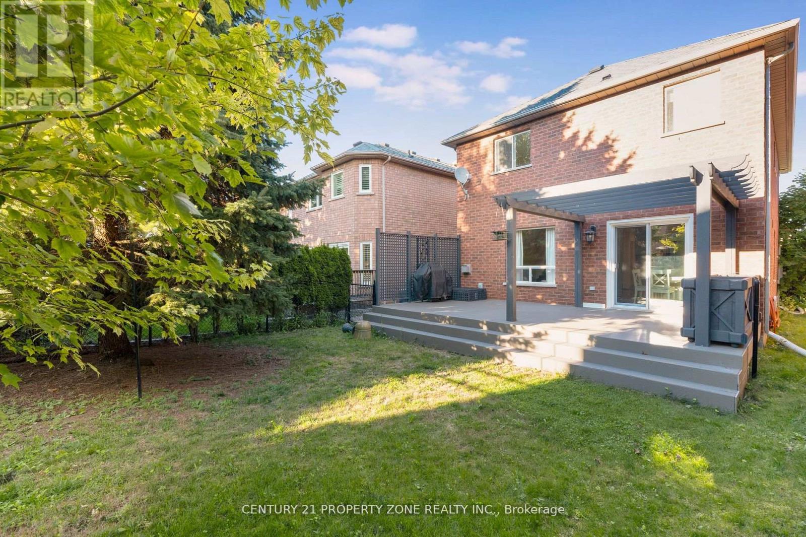 582 Plantation Gate, Newmarket, Ontario  L3X 2C2 - Photo 28 - N12917082
