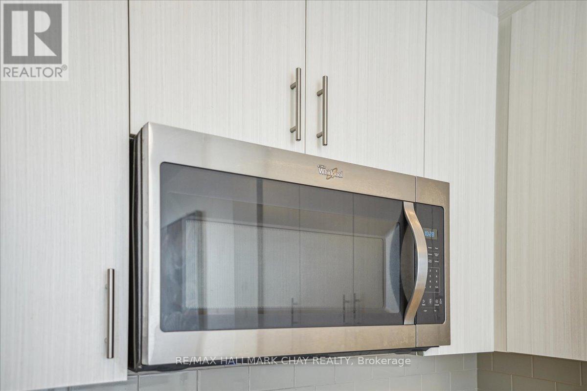 Ph-02 - 111 Worsley Street, Barrie (City Centre), Ontario  L4M 0J5 - Photo 21 - S12917086