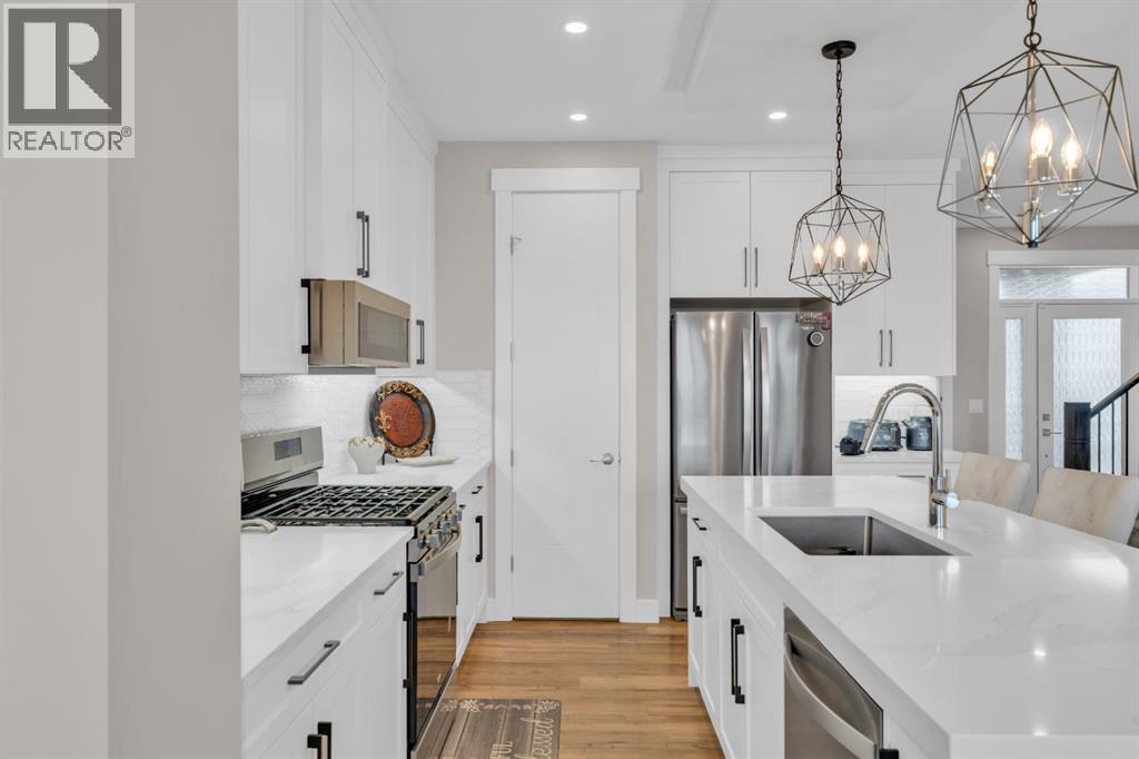 163 Sandpiper Bend, Chestermere, Alberta  T1X 2S8 - Photo 14 - A2295514