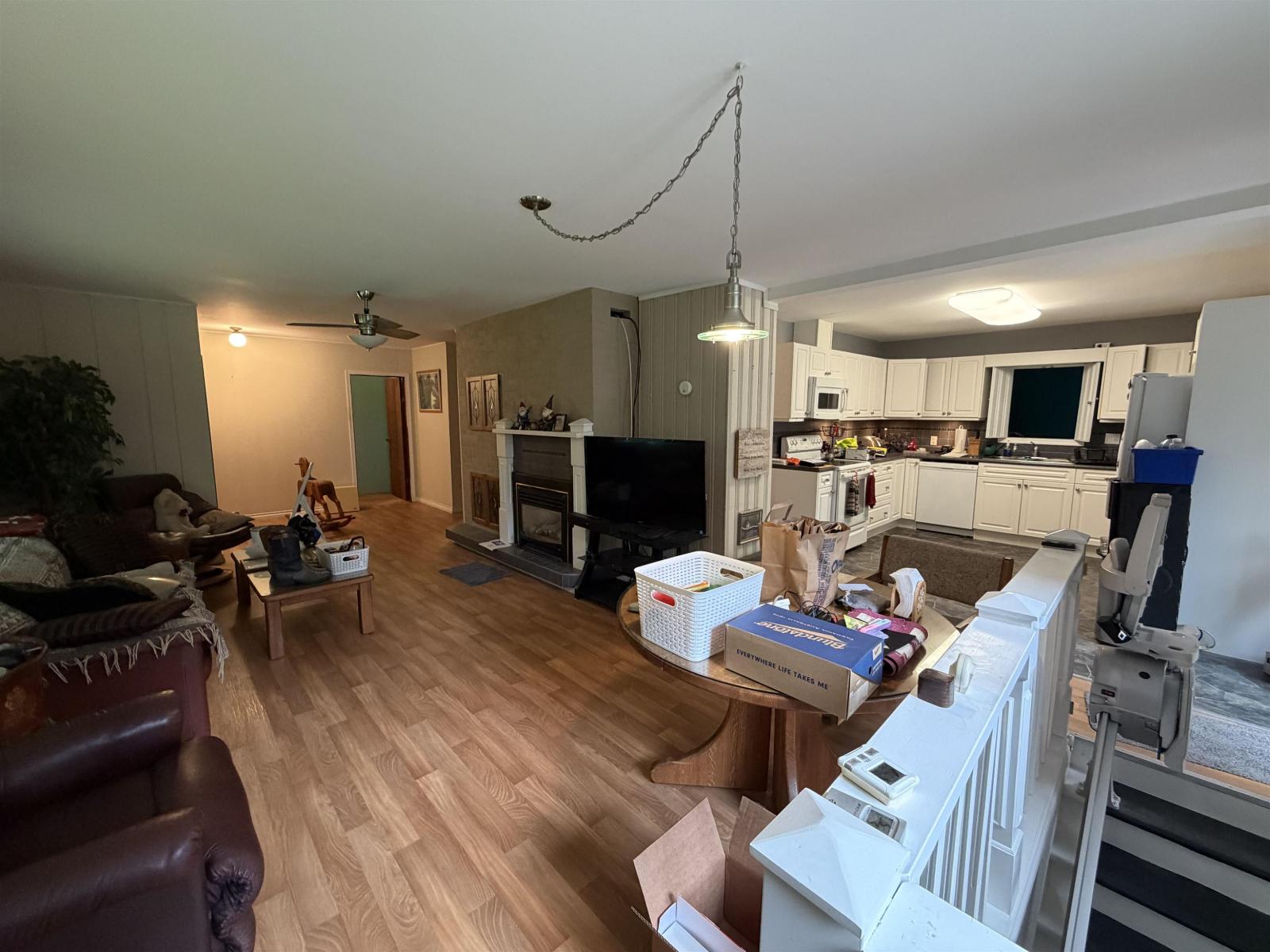 31828 Grove Avenue, Mission, British Columbia  V4S 1E7 - Photo 8 - R3103307