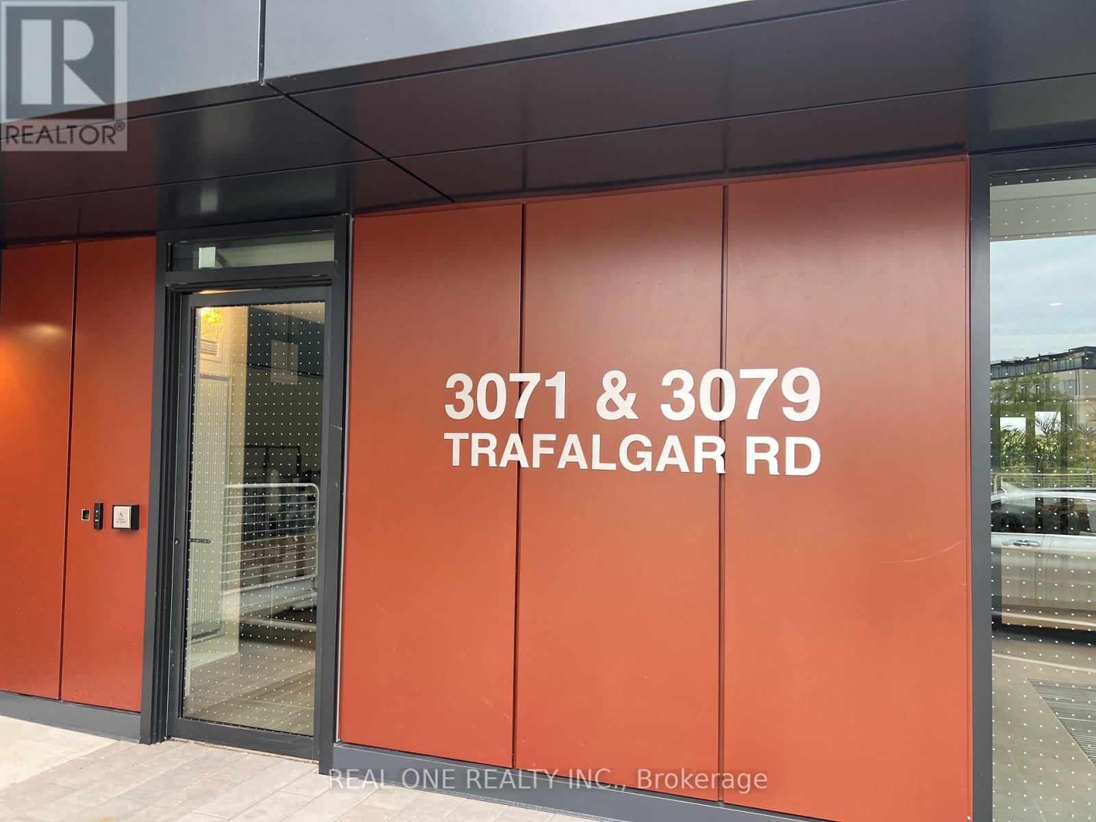 804 - 3071 Trafalgar Road, Oakville, Ontario  L6H 8C6 - Photo 2 - W12917070