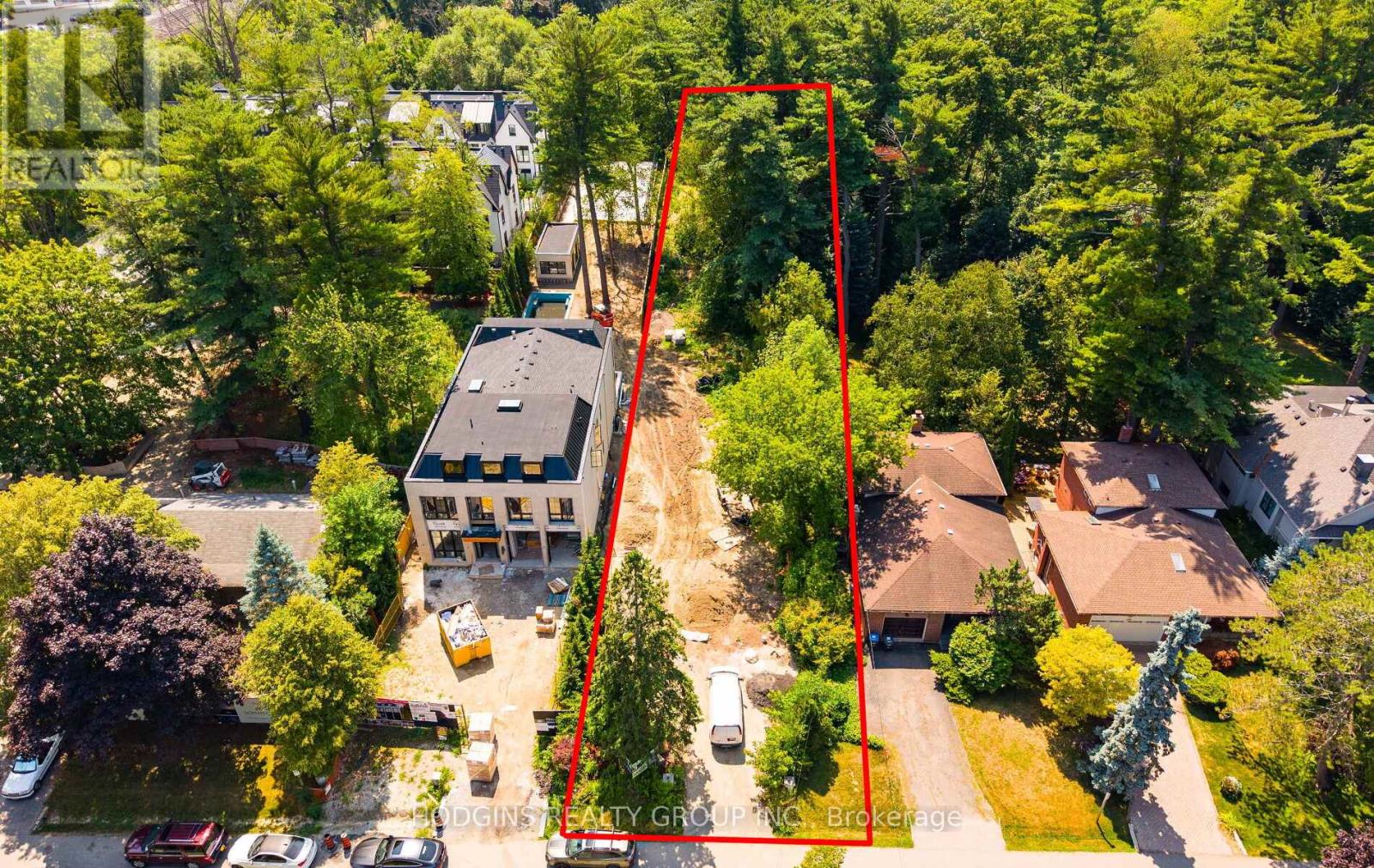 1168 Mona Road, Mississauga, Ontario  L5G 2Z7 - Photo 2 - W12917078