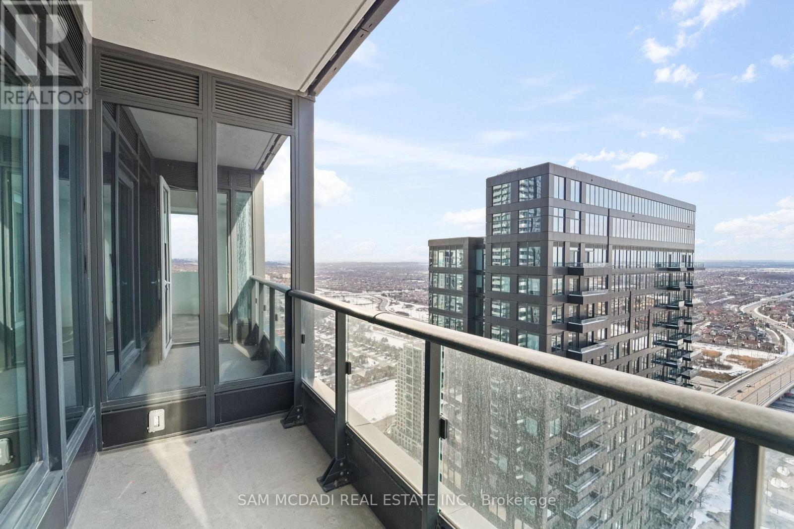 3703 - 395 Square One Drive, Mississauga, Ontario  L5B 0P6 - Photo 24 - W12917080