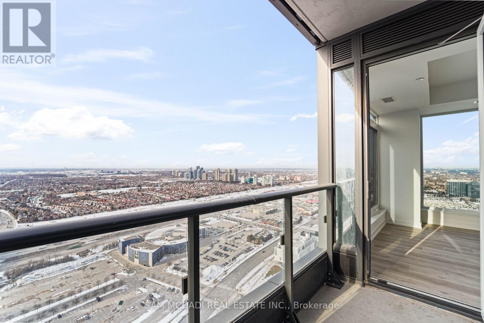 3703 - 395 Square One Drive, Mississauga, Ontario  L5B 0P6 - Photo 25 - W12917080