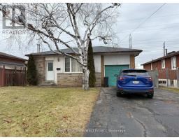 61 WILMONT DRIVE, Toronto, Ontario