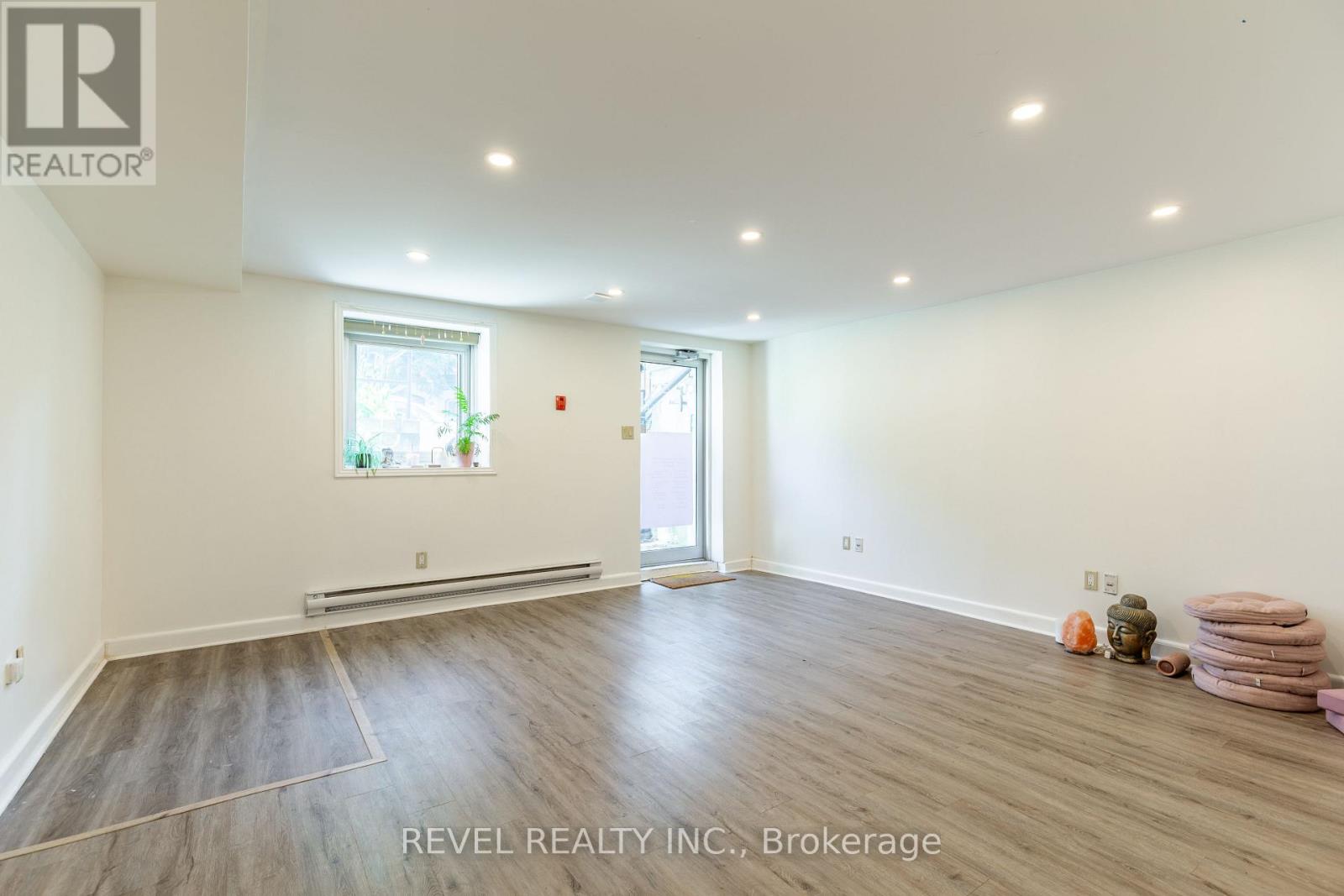 21 Bold Street, Hamilton, Ontario  L8P 1T3 - Photo 27 - X12917044