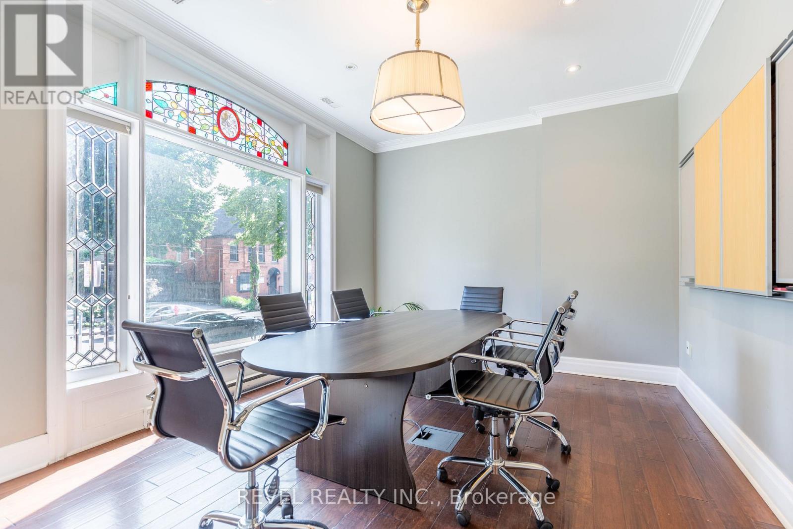 21 Bold Street, Hamilton, Ontario  L8P 1T3 - Photo 5 - X12917044