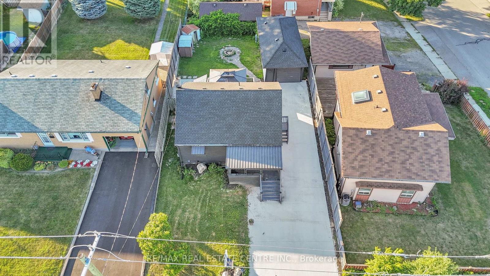 84 Avalon Place, Kitchener, Ontario  N2M 4N7 - Photo 38 - X12917054