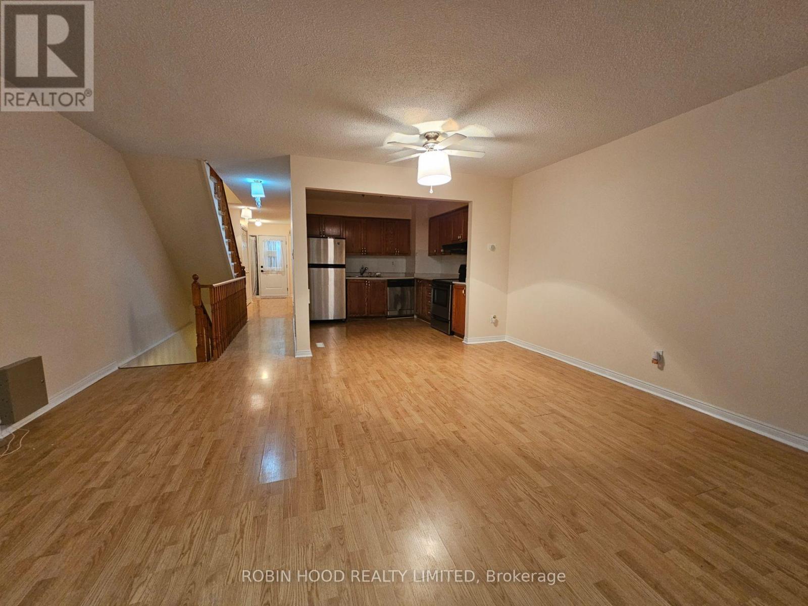 21 - 26 Moss Boulevard, Hamilton, Ontario  L9H 6W7 - Photo 15 - X12917066