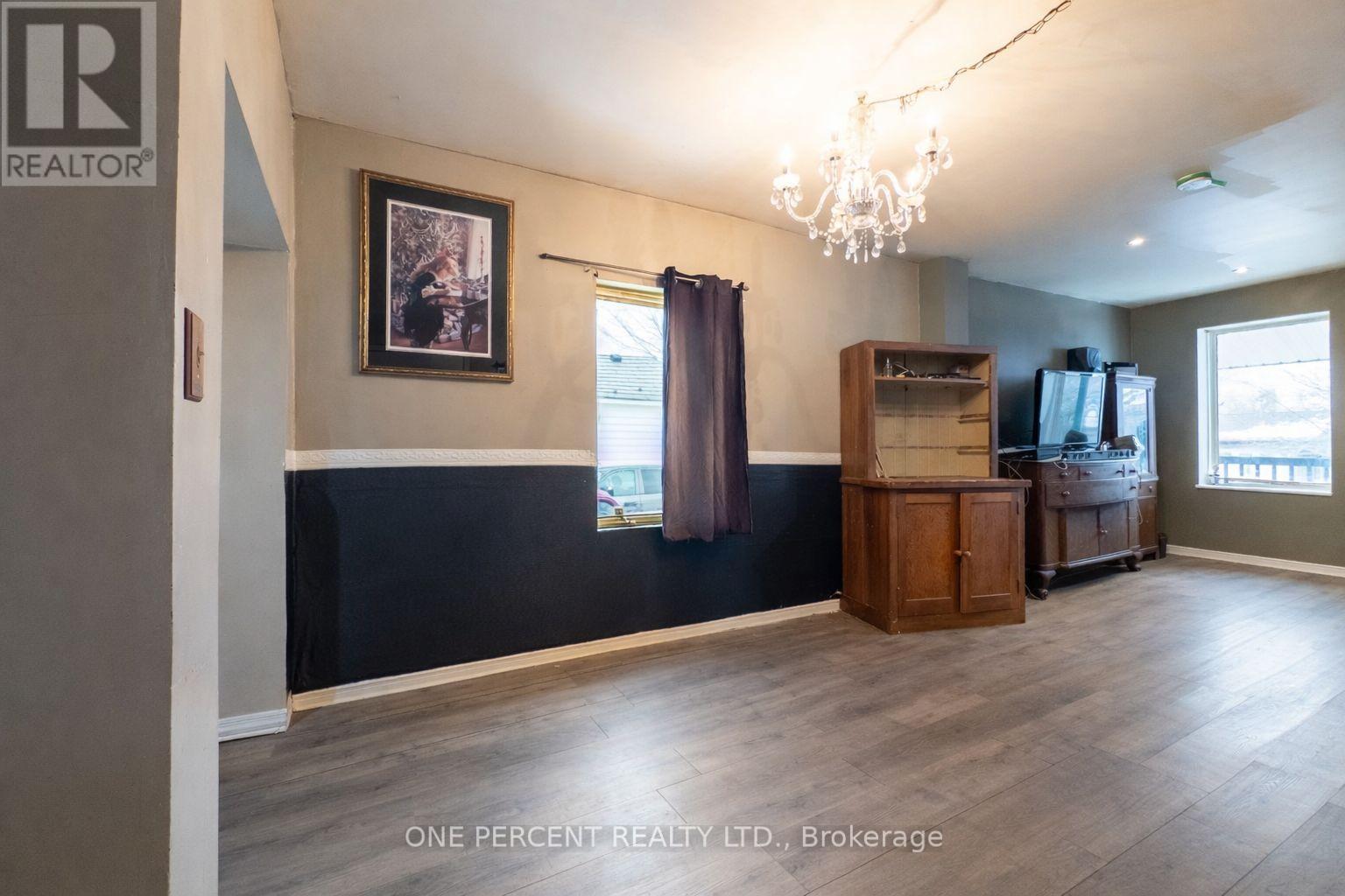 90 Palace Road, Greater Napanee, Ontario  K7R 3B3 - Photo 6 - X12917072